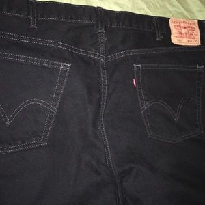Levi 560 Black corduroy like new